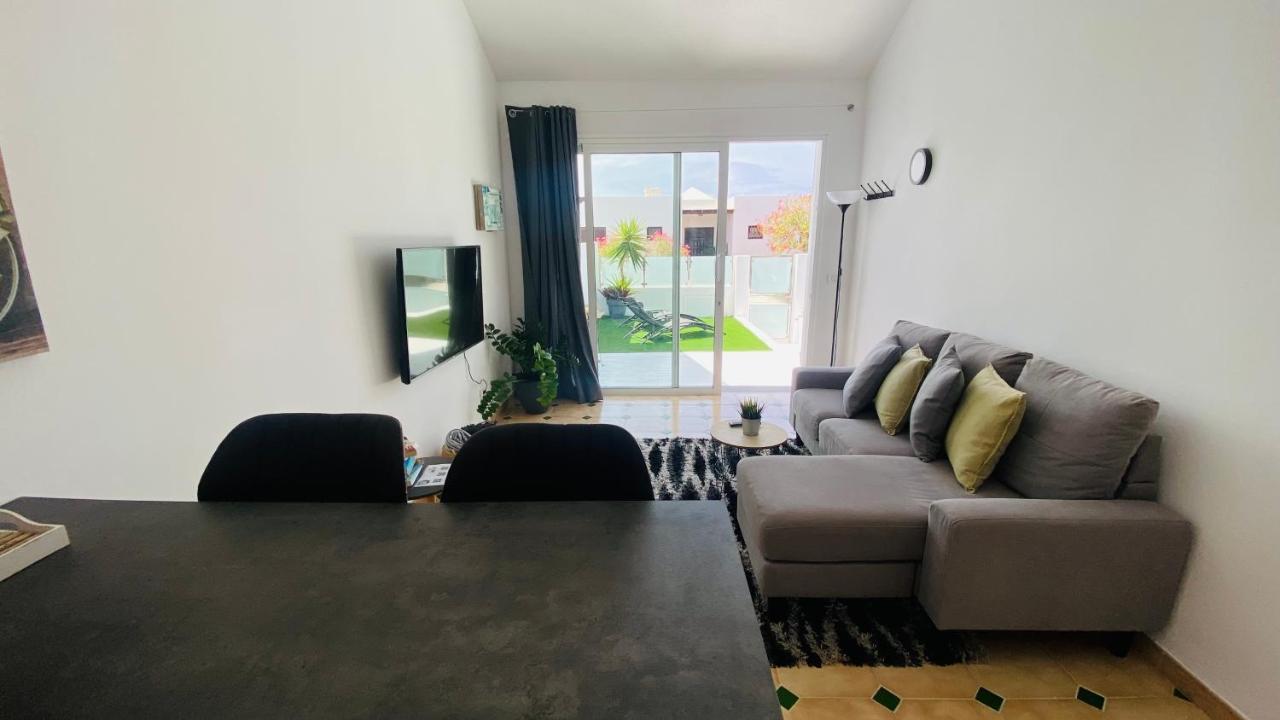 Apartamento De Ensueno Lanzarote Appartement Playa Honda  Buitenkant foto